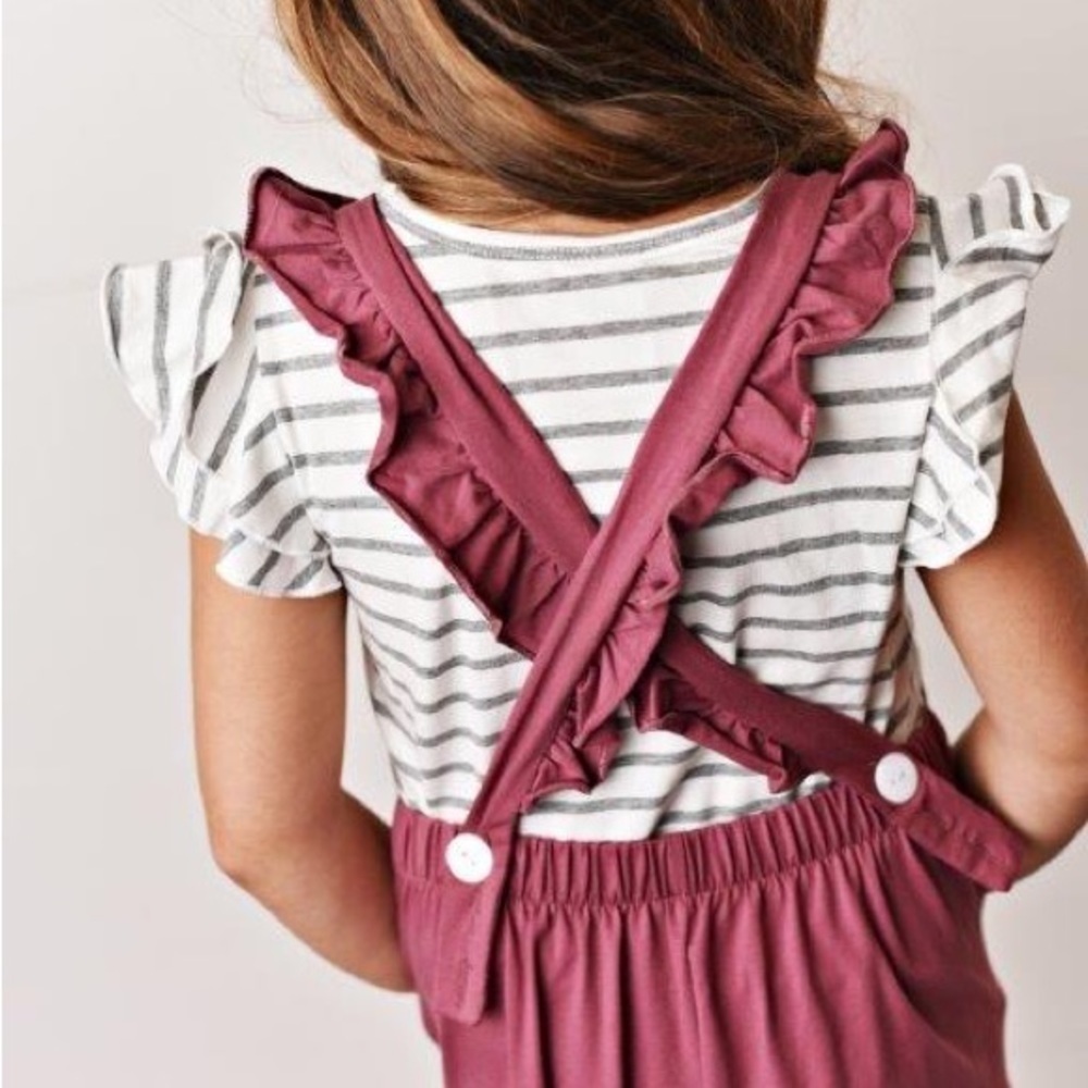 Presley Couture Mauve Ruffle Overalls Size 3T/4T - Picture 3 of 13